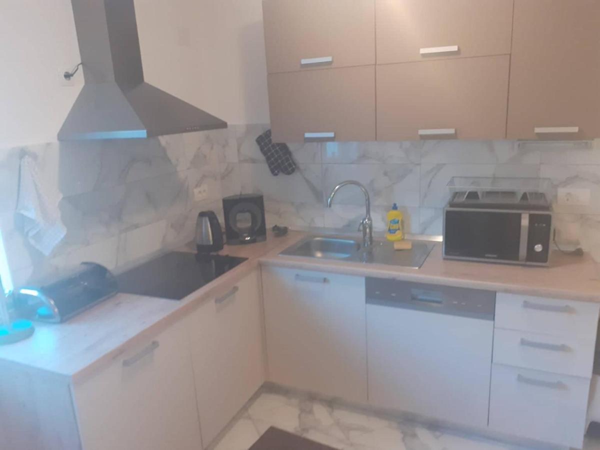 Apartments Ljubas II Opatija Veprinac Eksteriør billede